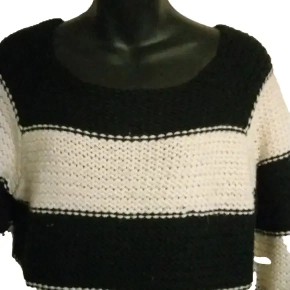 Sanctuary size large black/ cream striped sweater. So pretty for winter. - Picture 2 of 11